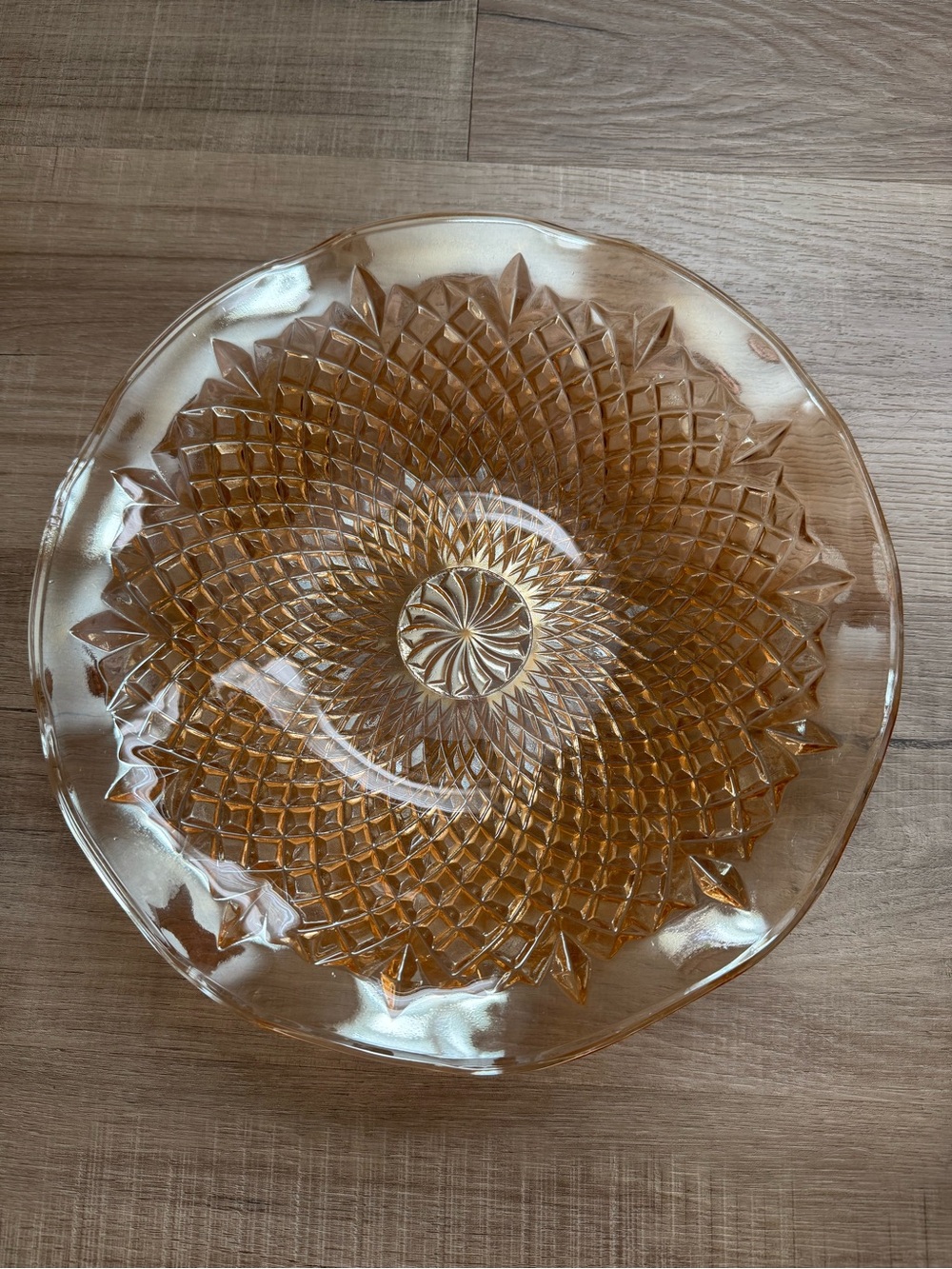Vintage Marigold Diamond Scalloped Edge Serving Bowl | 9”